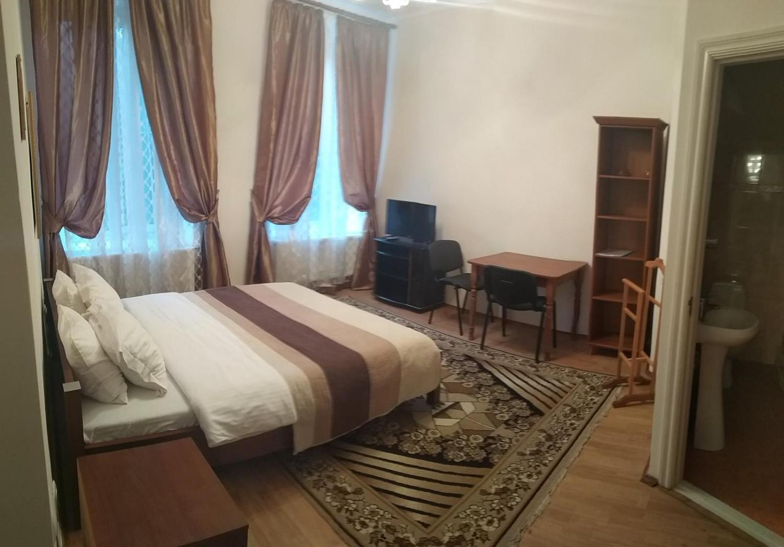 Отель Белый Камень Shevchenkiva Dış mekan fotoğraf